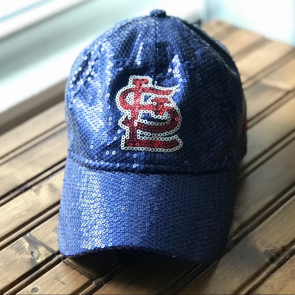VS PINK St Louis Cardinals Hat